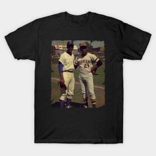 Ernie Banks and Roberto Clemente at Wringley Field, 1970 T-Shirt